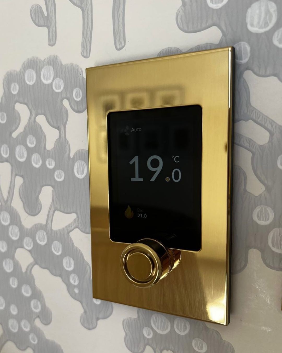 Polar Bear Design climate control gallery image 13