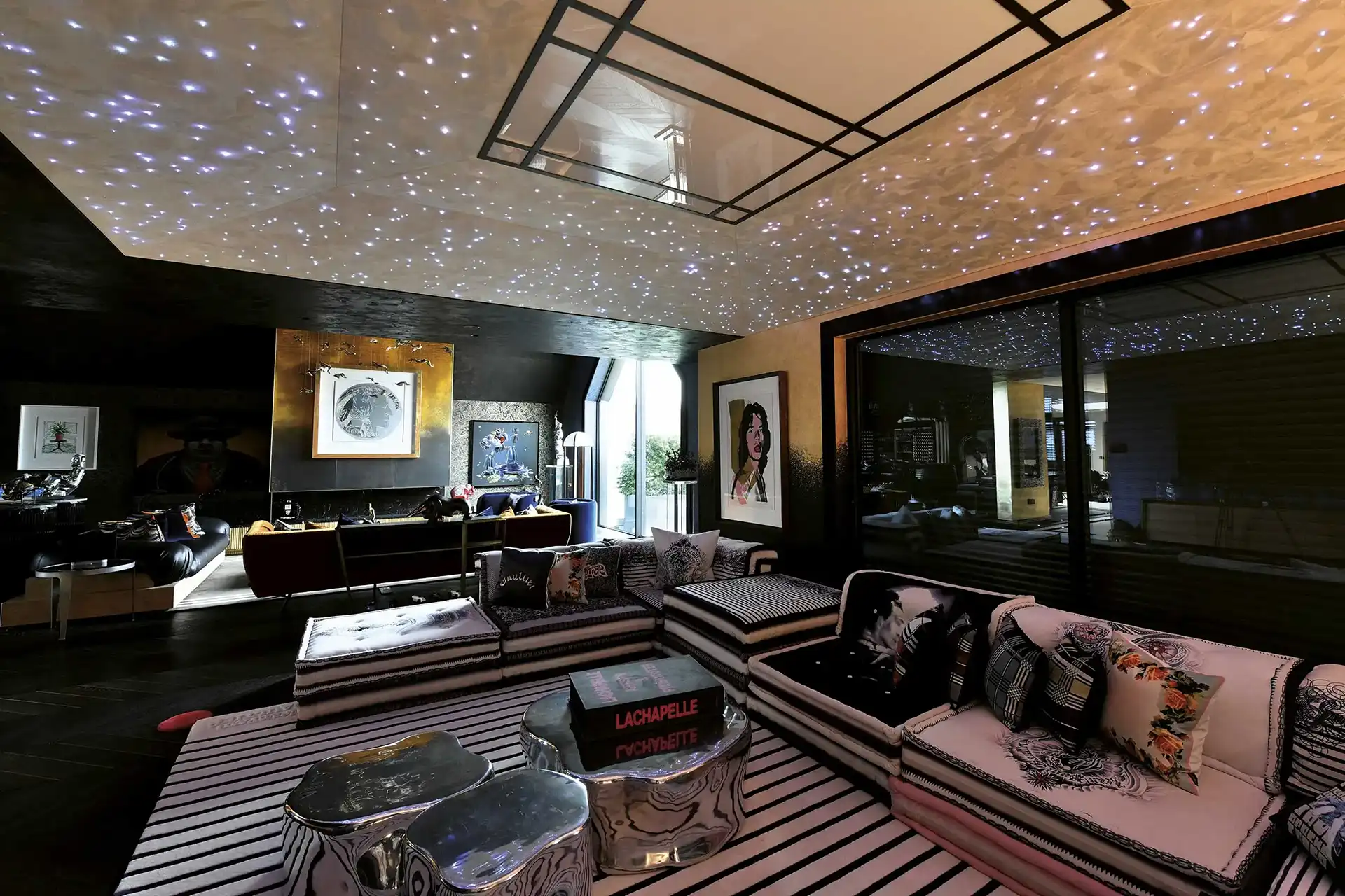 Design and in-house manufacture and fabrication of the bespoke starlight ceiling to seamlessly integrate with the contours of the space was a challenge in itself