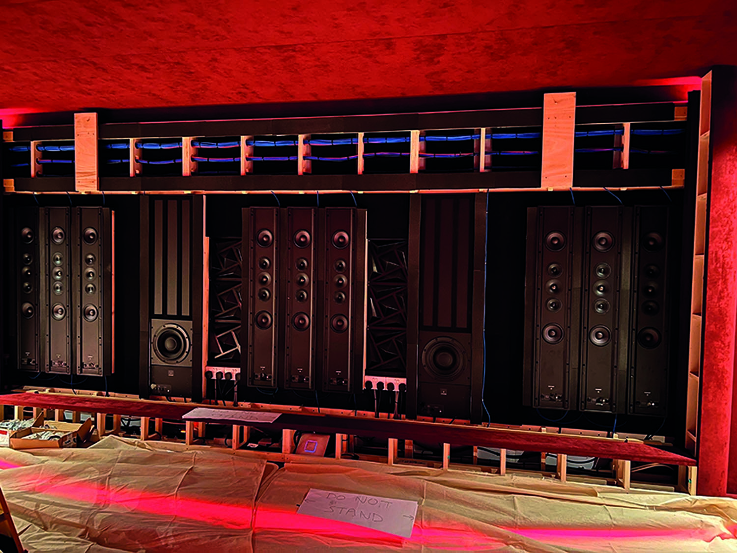 The front speaker array consists of Meridian ‘High Power Array’ active speakers that sit behind the acoustically-transparent screen